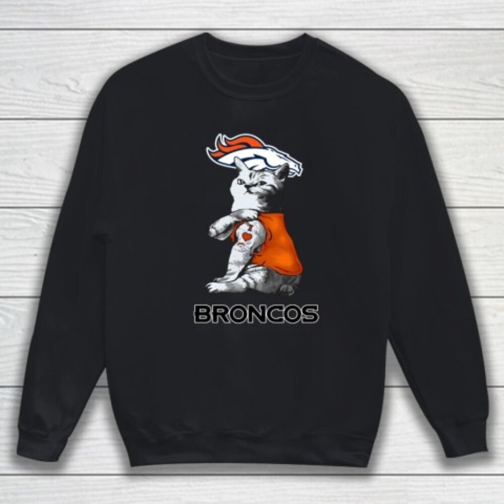 NFL Football My Cat Loves Denver Broncos Sweatshirt Fan Gift Unisex Apparel 159